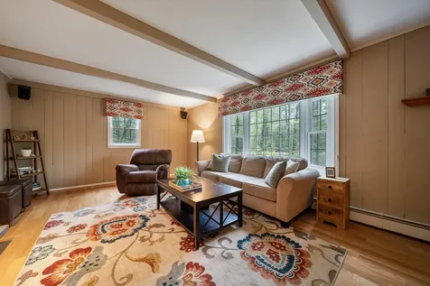 20 Holly Hill Drive Amherst NH 03031