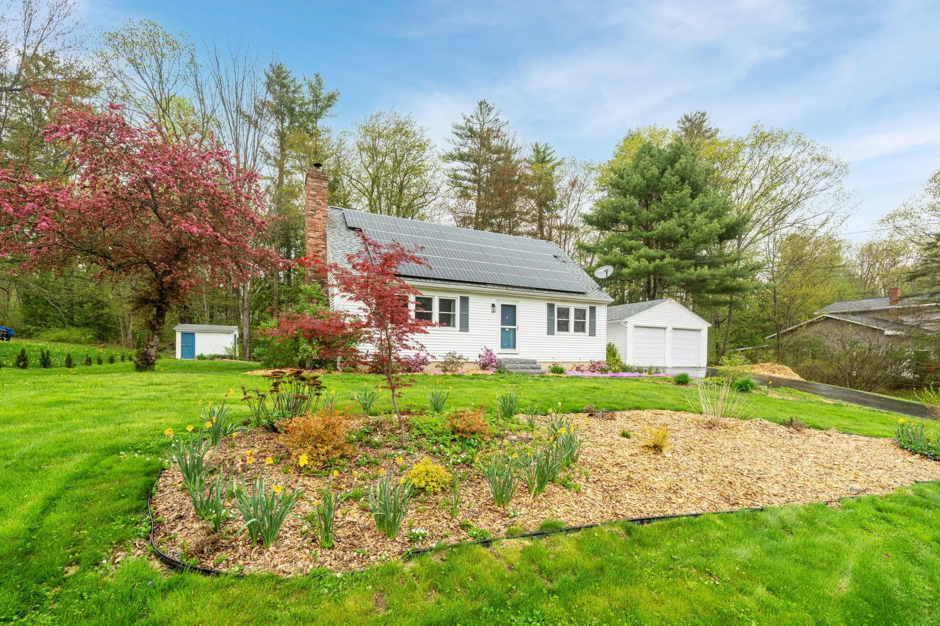 34 Boulder Road Hillsborough NH 03244