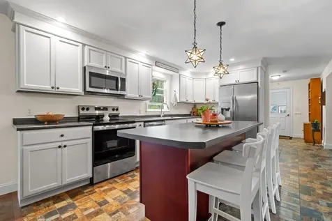 34 Boulder Road Hillsborough NH 03244