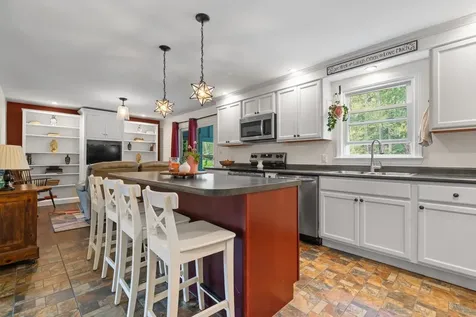 34 Boulder Road Hillsborough NH 03244