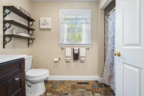 34 Boulder Road Hillsborough NH 03244
