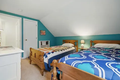 34 Boulder Road Hillsborough NH 03244