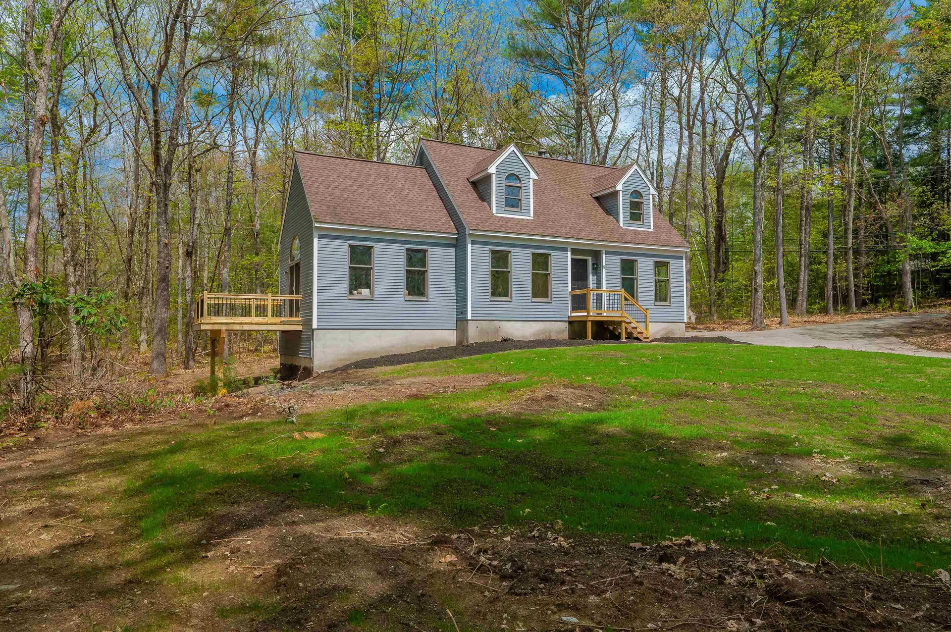 8 Sampson Road Rochester NH 03867