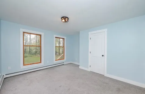 8 Sampson Road Rochester NH 03867