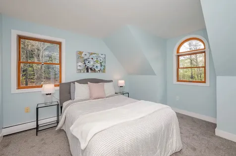8 Sampson Road Rochester NH 03867