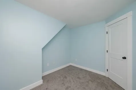 8 Sampson Road Rochester NH 03867