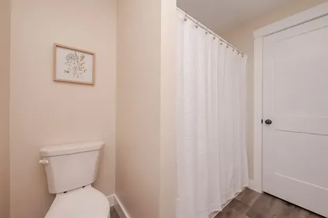 8 Sampson Road Rochester NH 03867