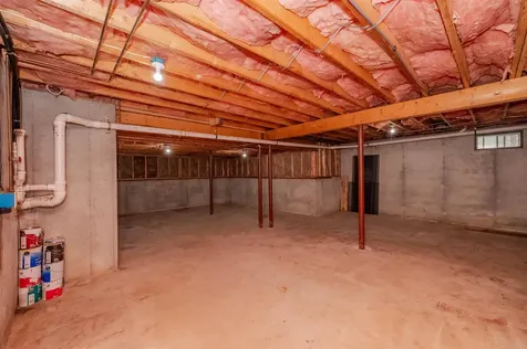 8 Sampson Road Rochester NH 03867
