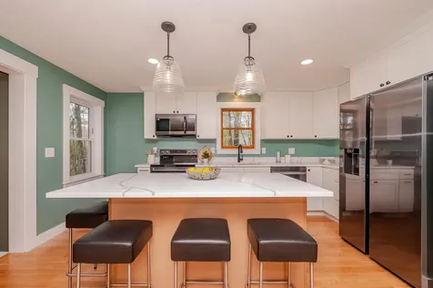 8 Sampson Road Rochester NH 03867