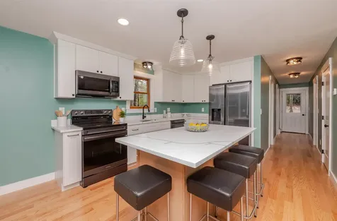 8 Sampson Road Rochester NH 03867
