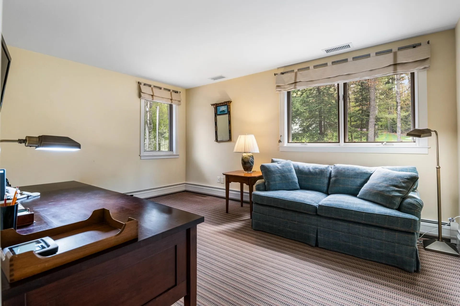 18 The Seasons New London NH 03257
