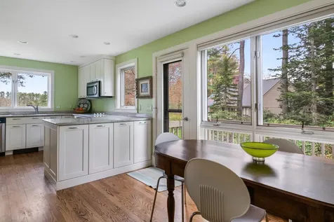 18 The Seasons New London NH 03257