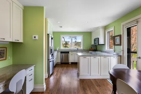 18 The Seasons New London NH 03257