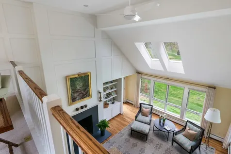 18 The Seasons New London NH 03257