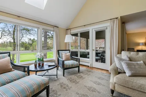 18 The Seasons New London NH 03257