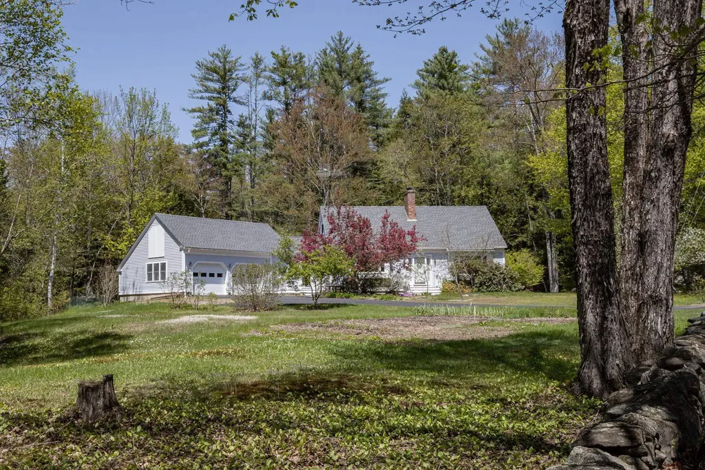 347 Lower Ridge Road Loudon NH 03307