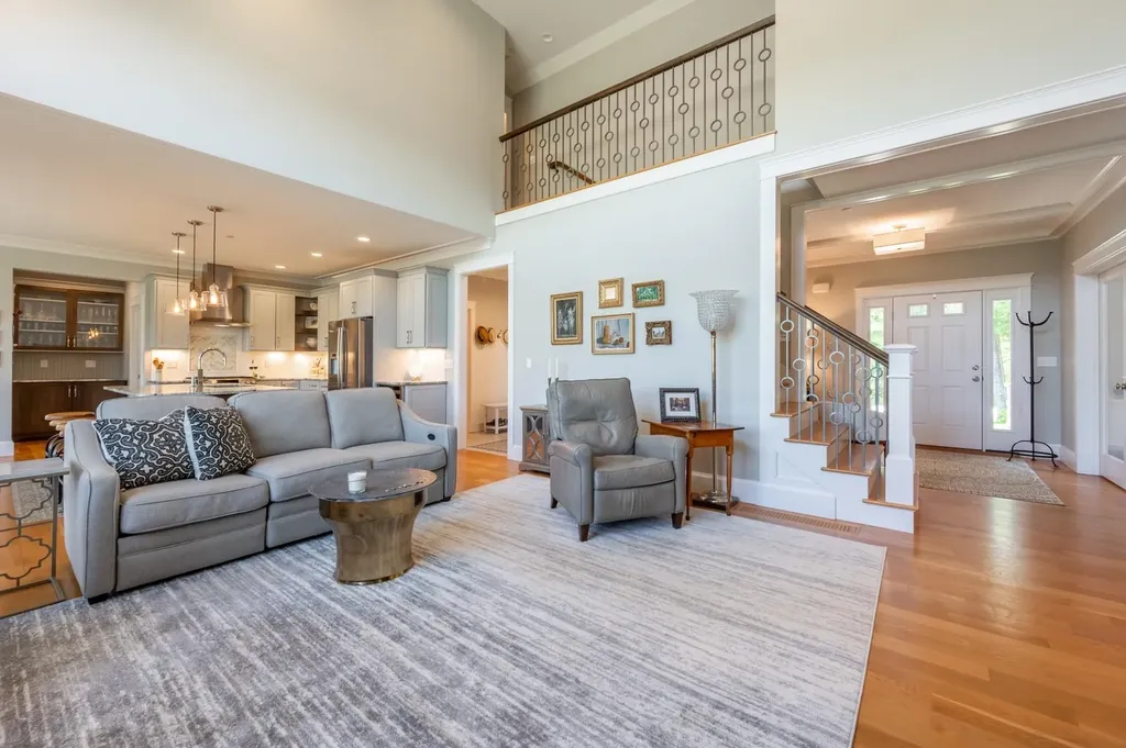 557 Seamans Road New London NH 03257