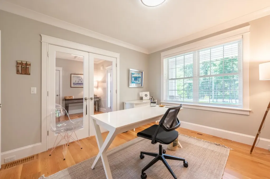 557 Seamans Road New London NH 03257