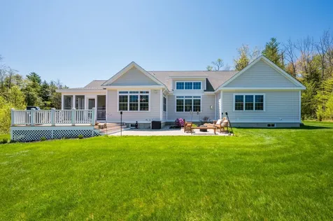 557 Seamans Road New London NH 03257