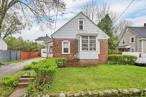 6 Orange Street Rochester NH 03839