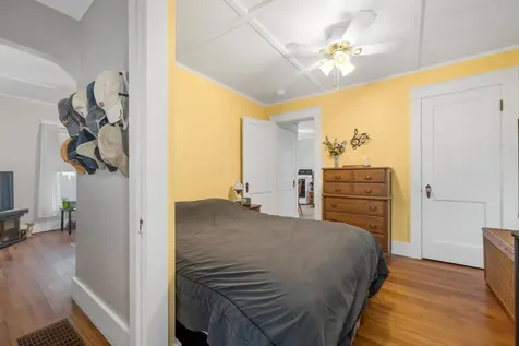6 Orange Street Rochester NH 03839