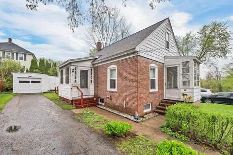6 Orange Street Rochester NH 03839