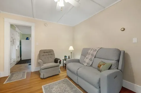 6 Orange Street Rochester NH 03839