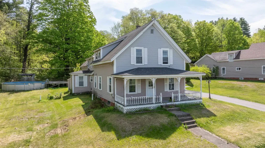 82 Summer Street Swanzey NH 03446