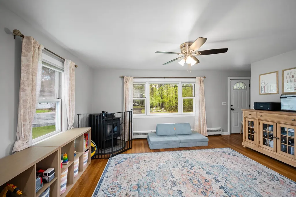 2002 Wellington Road Manchester NH 03104