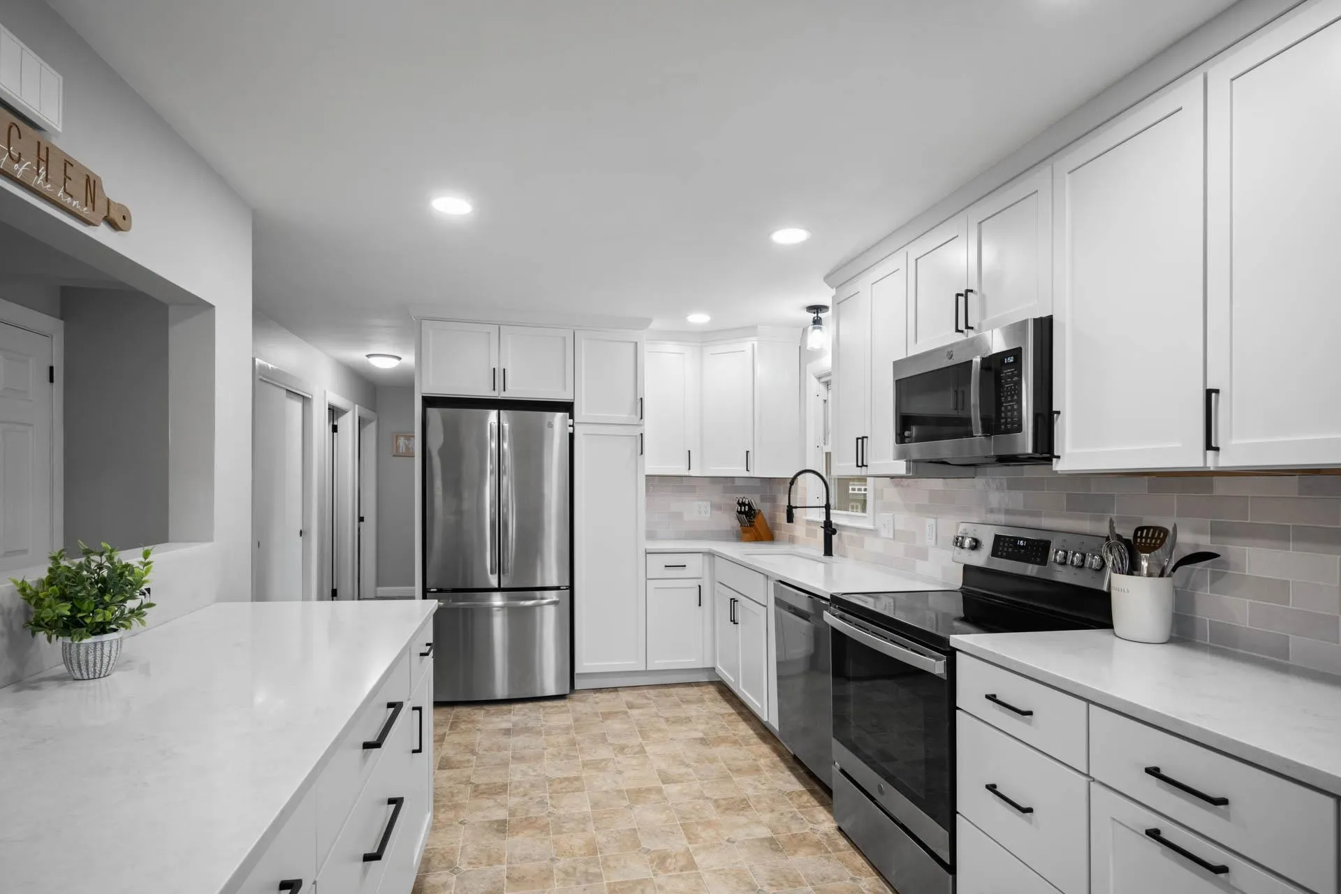 2002 Wellington Road Manchester NH 03104
