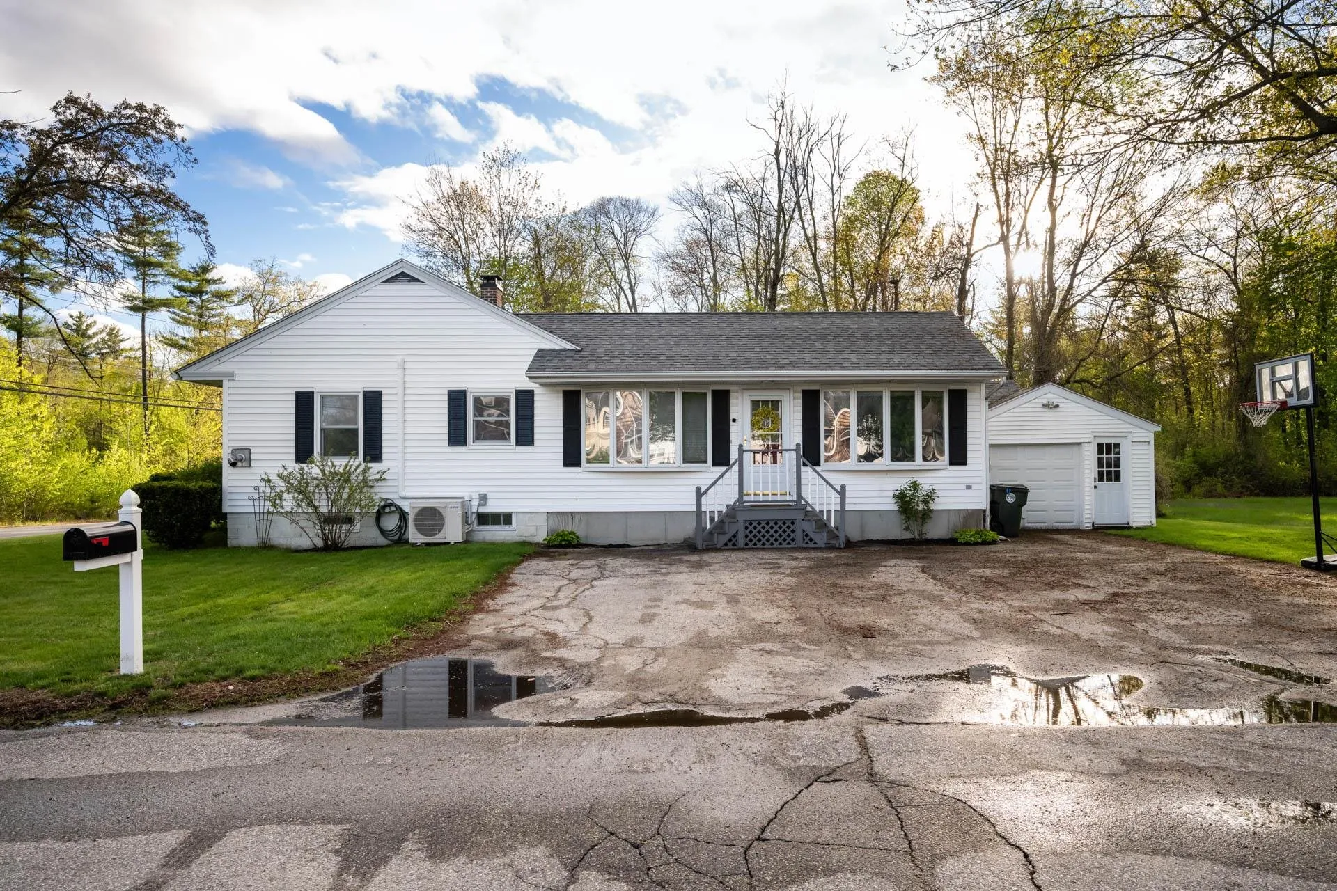 2002 Wellington Road Manchester NH 03104