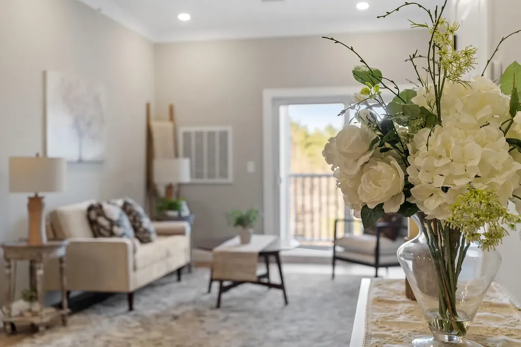 10100 S Willow Street Manchester NH 03103