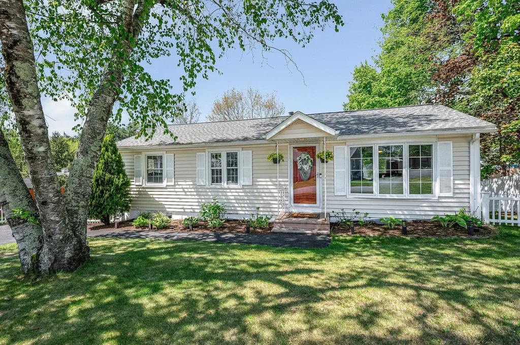 3 Knowlton Road Nashua NH 03063