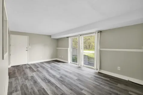 3 Brookside Drive Exeter NH 03833