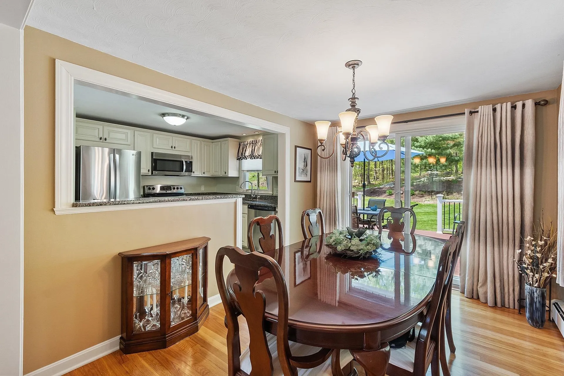 17 Stoney Lane Hudson NH 03051