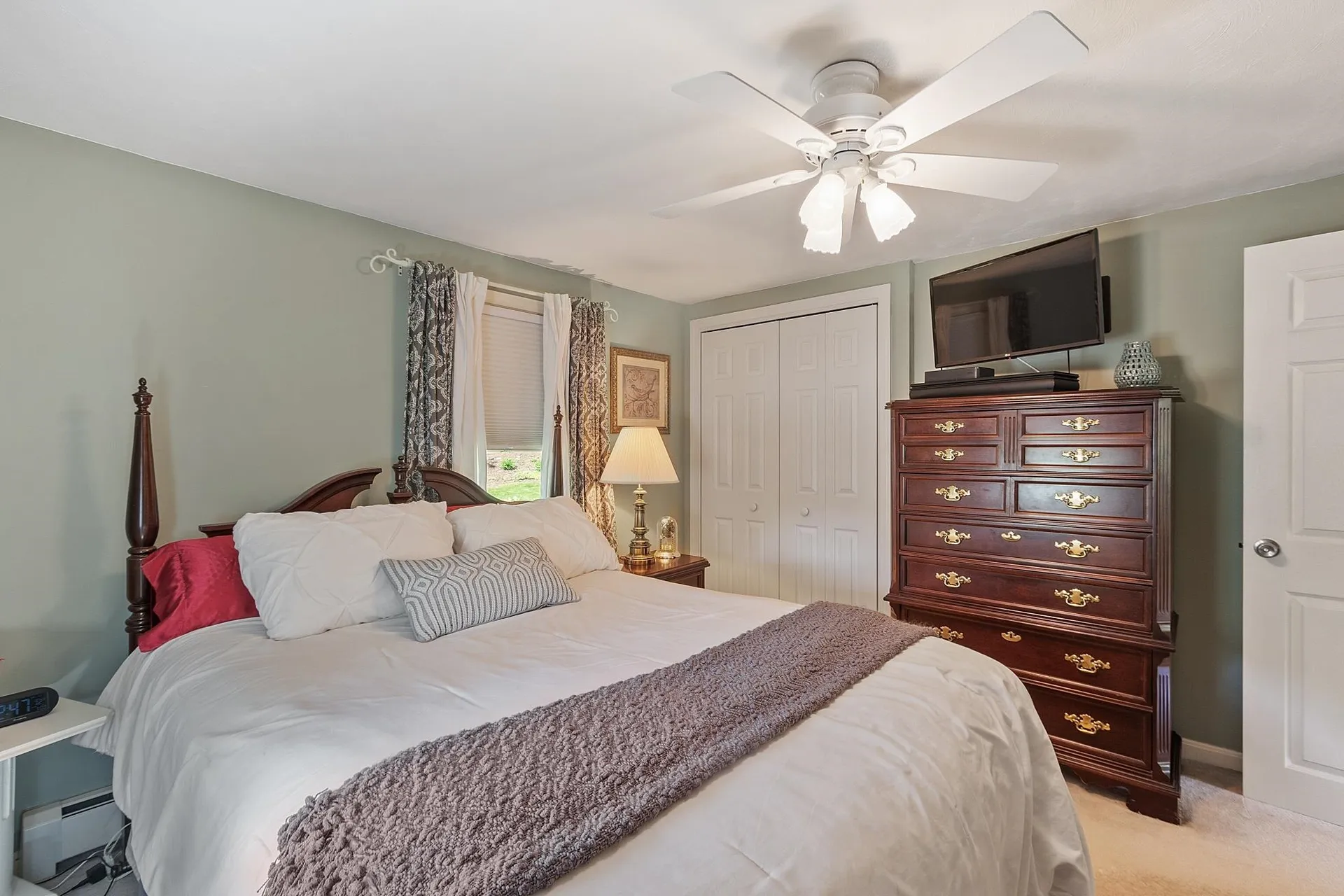 17 Stoney Lane Hudson NH 03051