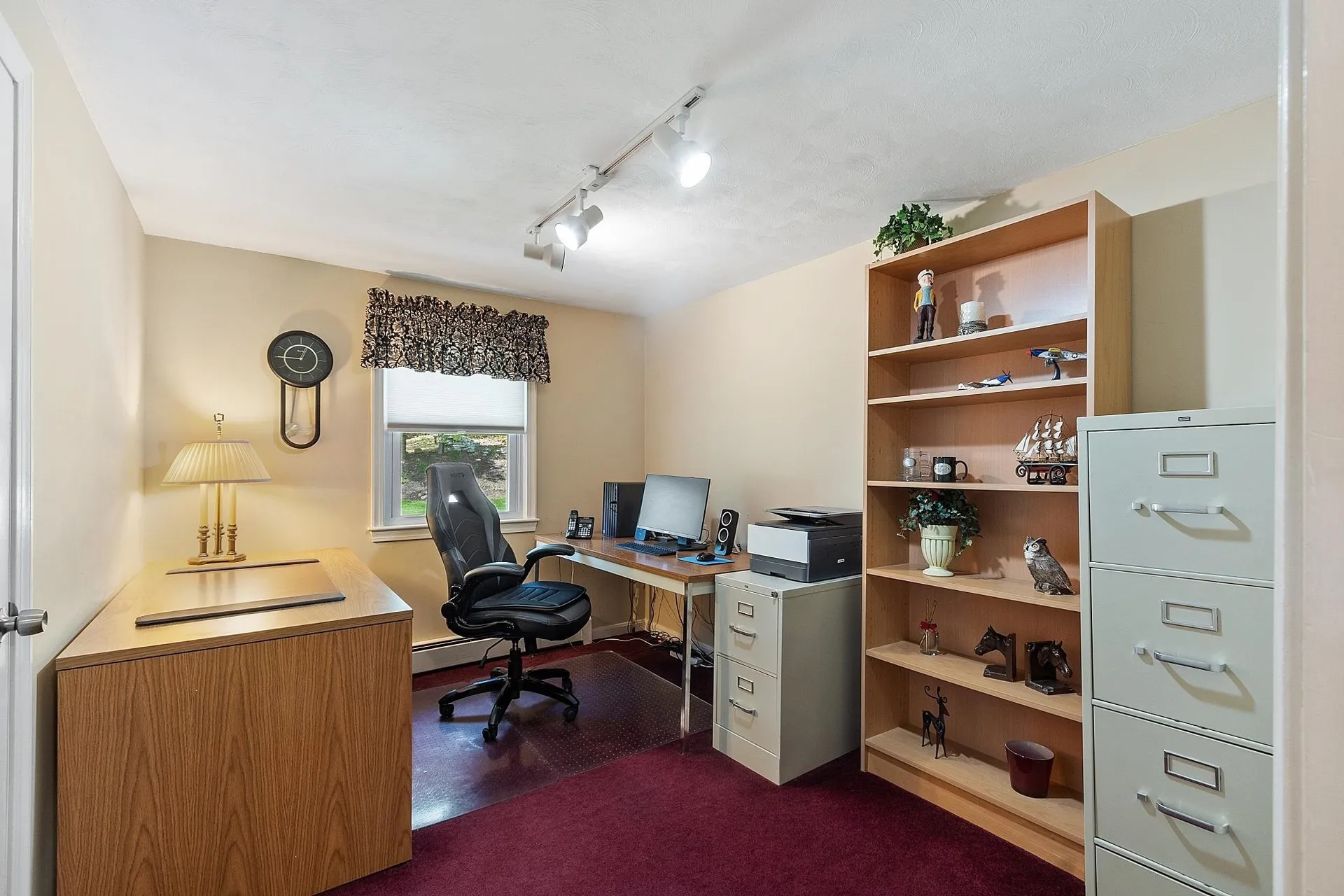 17 Stoney Lane Hudson NH 03051