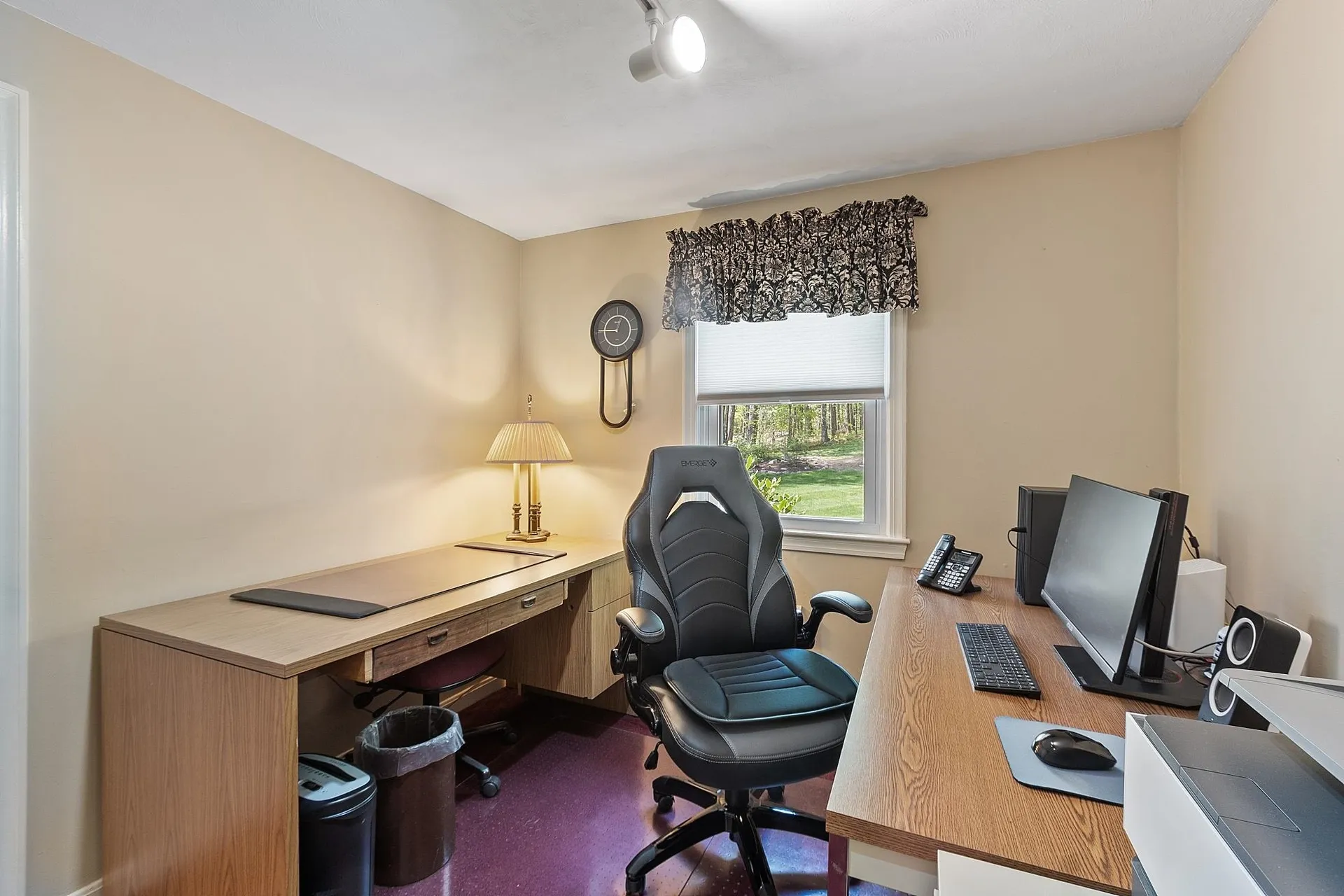 17 Stoney Lane Hudson NH 03051