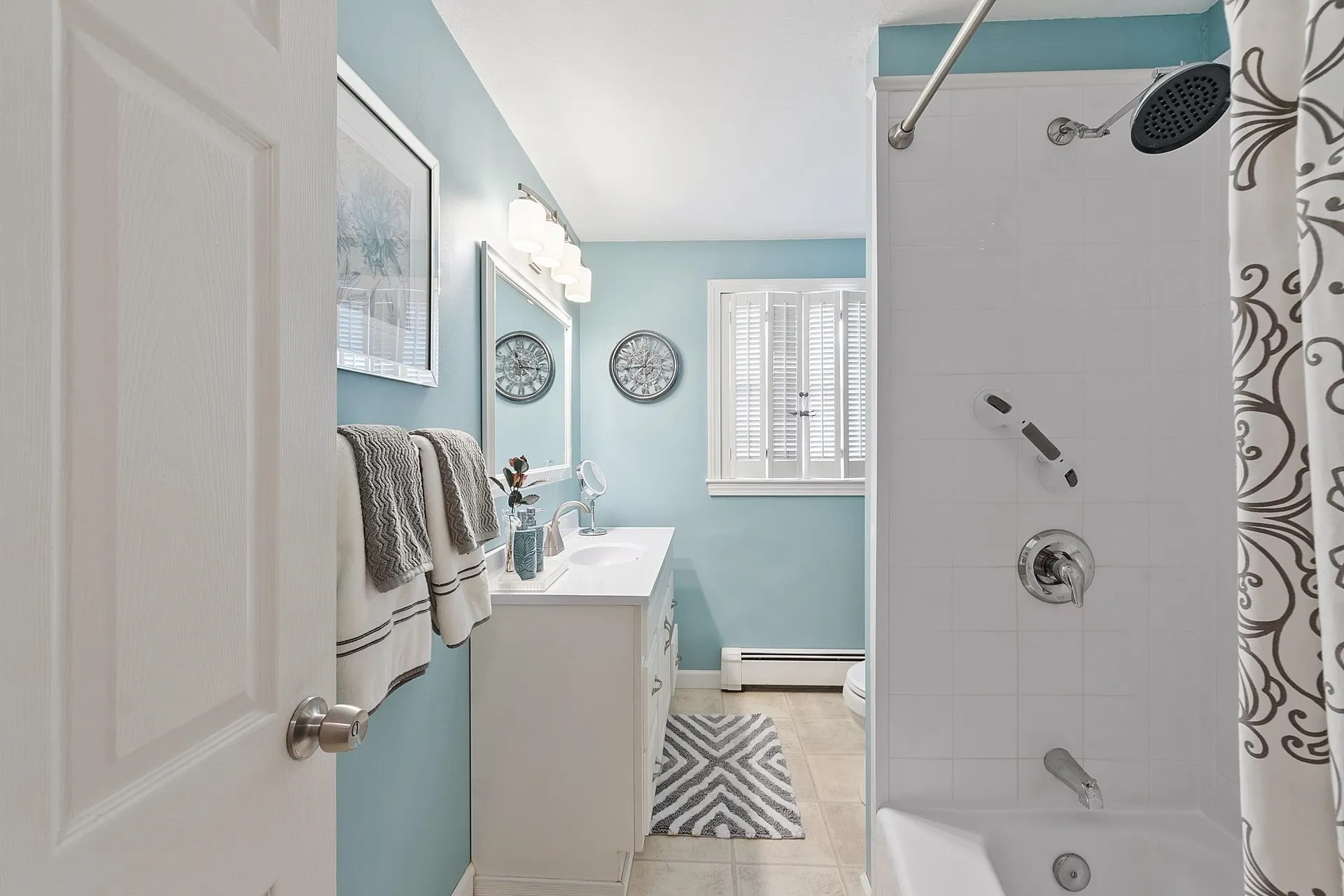 17 Stoney Lane Hudson NH 03051