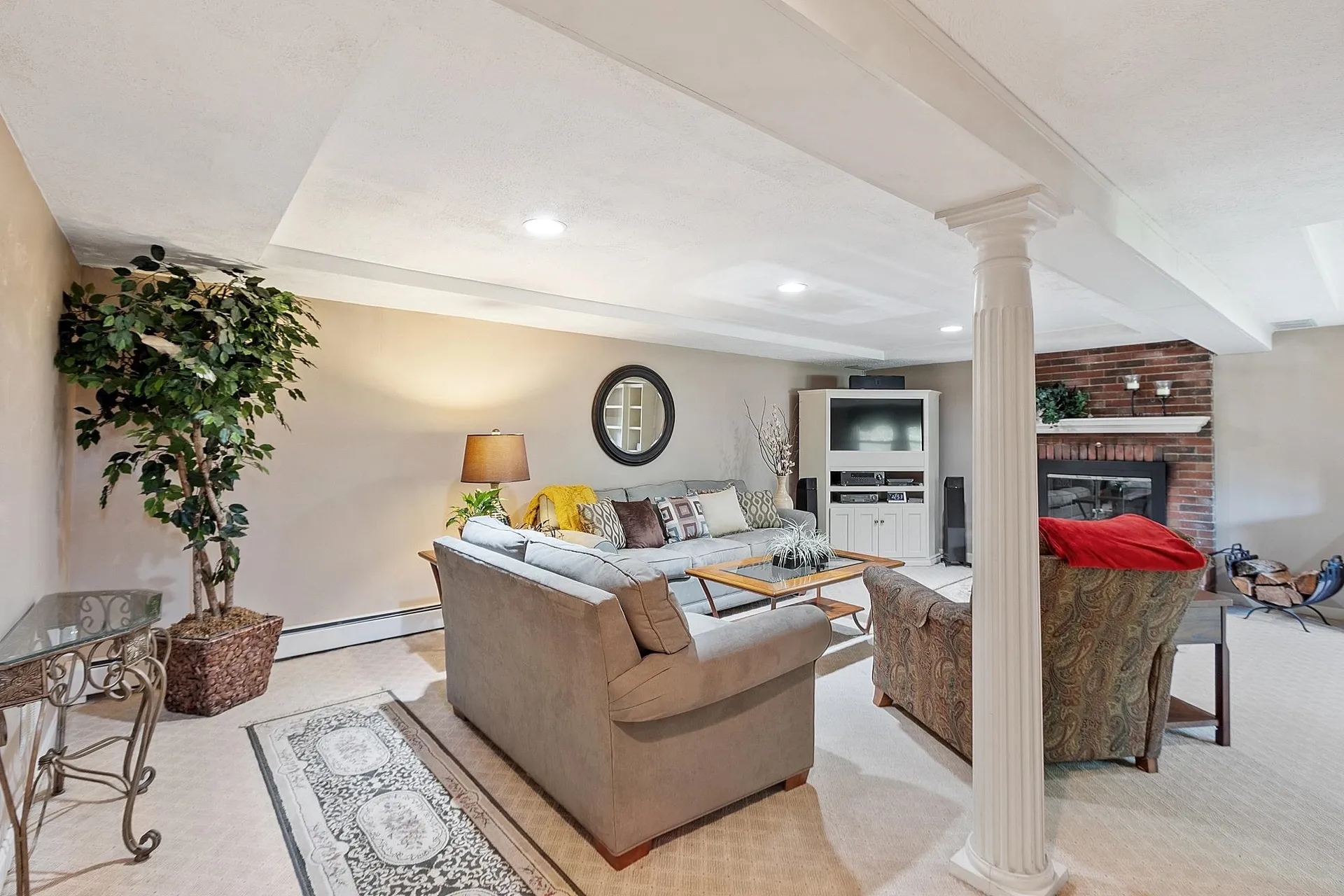 17 Stoney Lane Hudson NH 03051