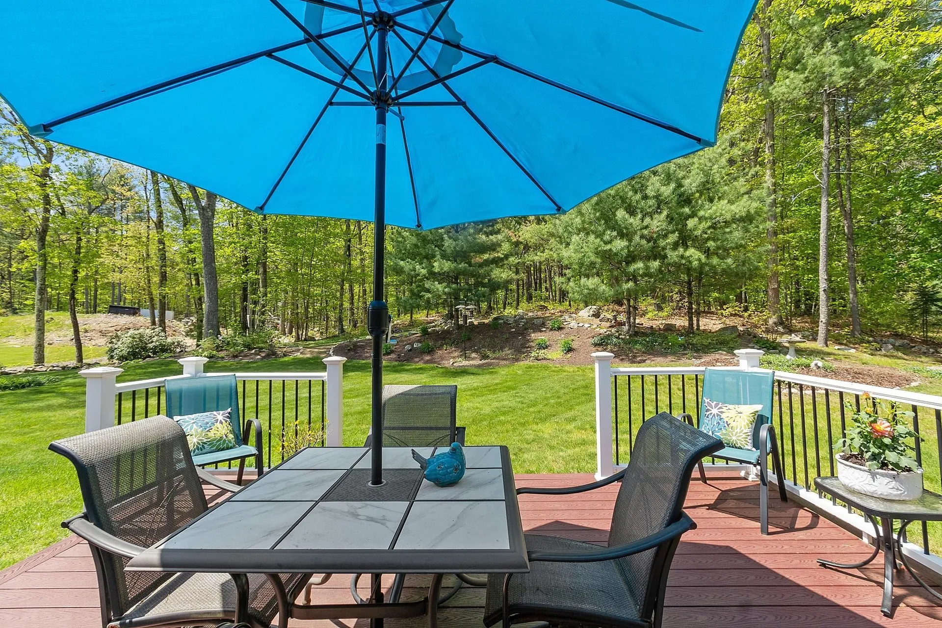 17 Stoney Lane Hudson NH 03051