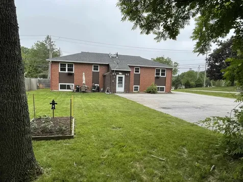 945 Mammoth Road Manchester NH 03104