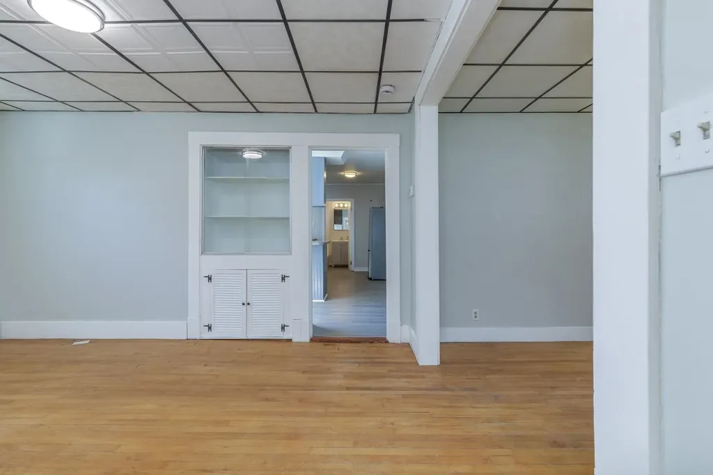 37 Mead Street Manchester NH 03104