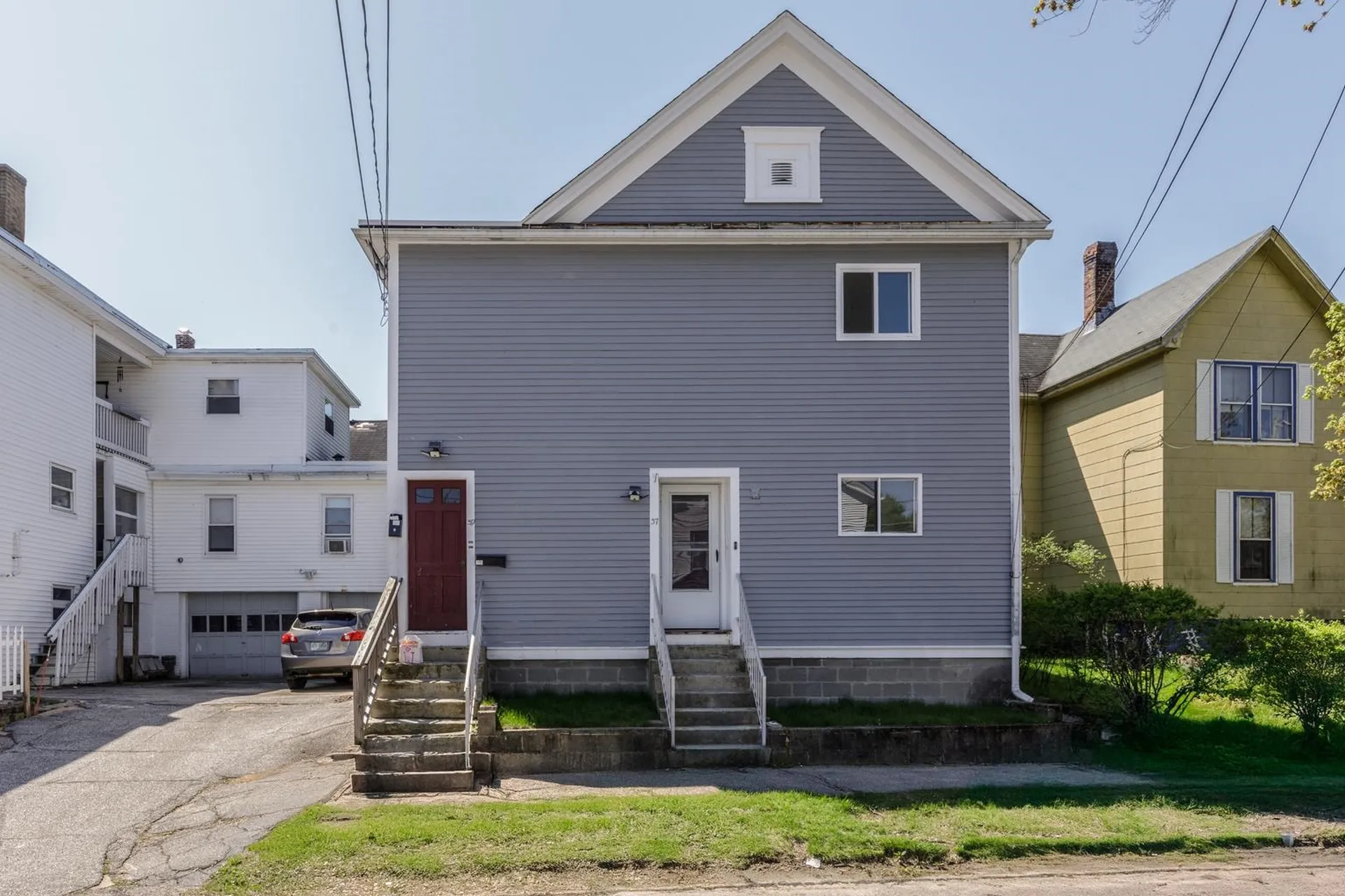 37 Mead Street Manchester NH 03104