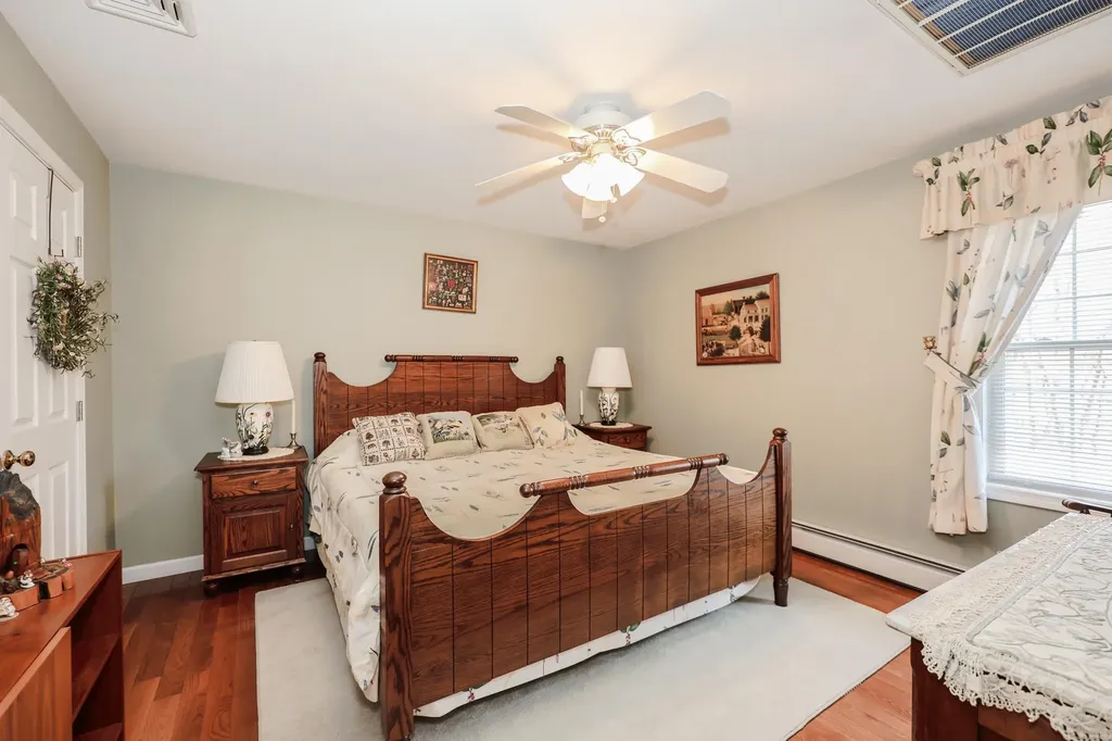 3 Hidden Meadow Drive Londonderry NH 03053