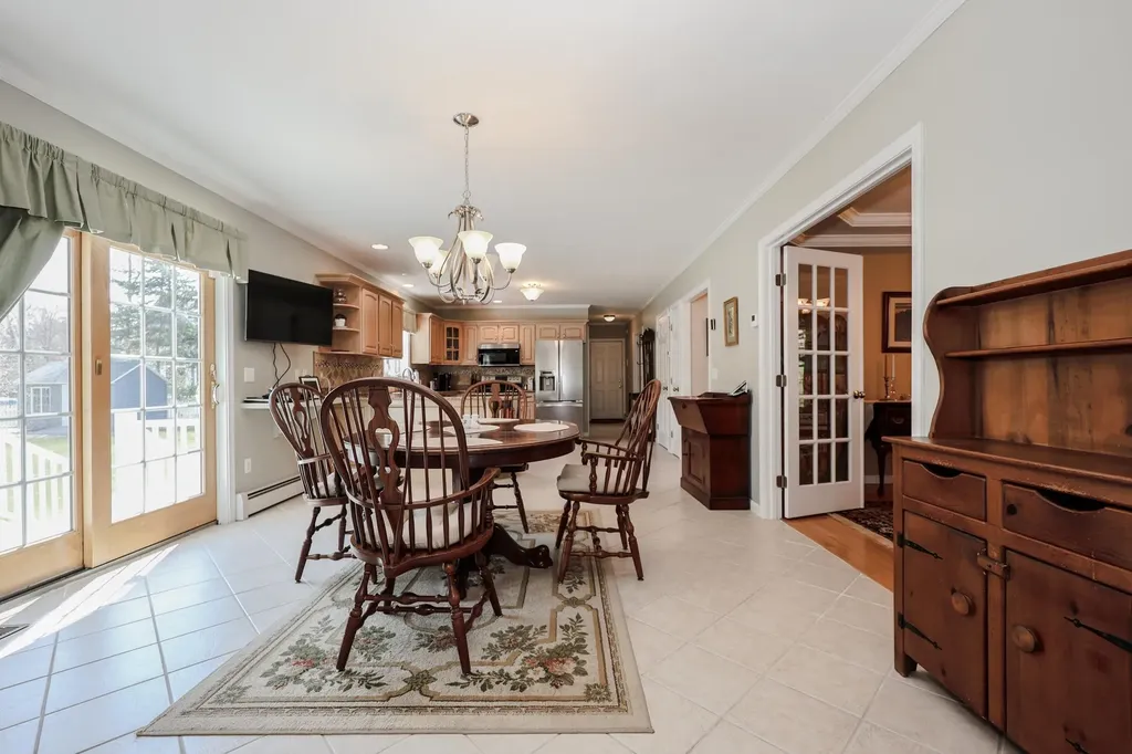 3 Hidden Meadow Drive Londonderry NH 03053