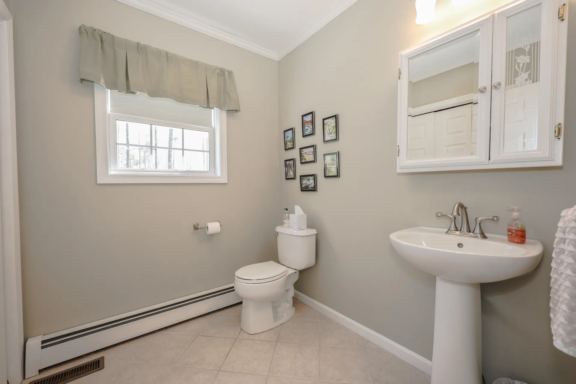 3 Hidden Meadow Drive Londonderry NH 03053