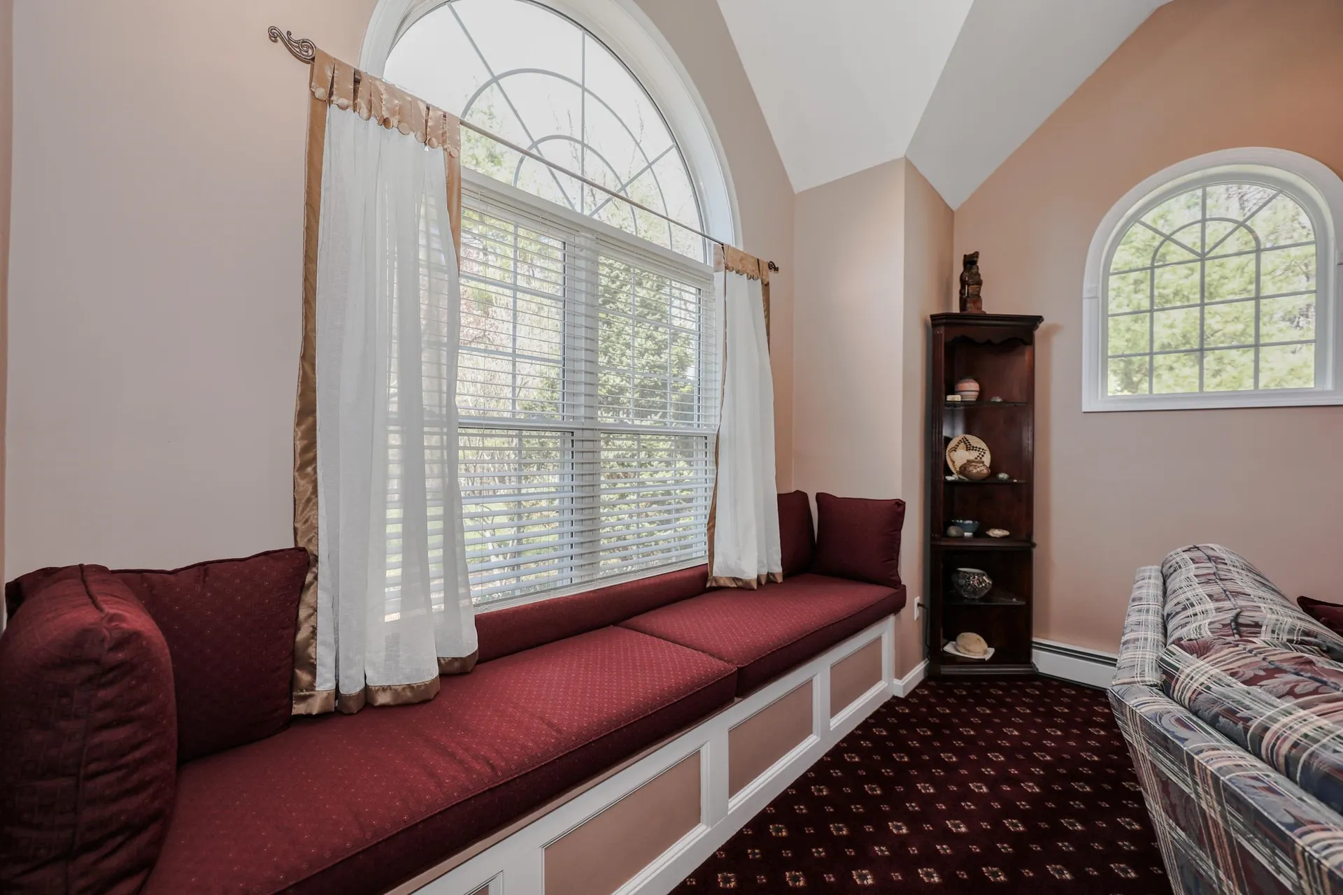 3 Hidden Meadow Drive Londonderry NH 03053