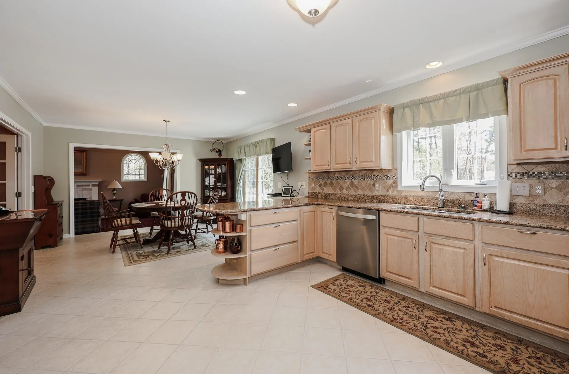 3 Hidden Meadow Drive Londonderry NH 03053