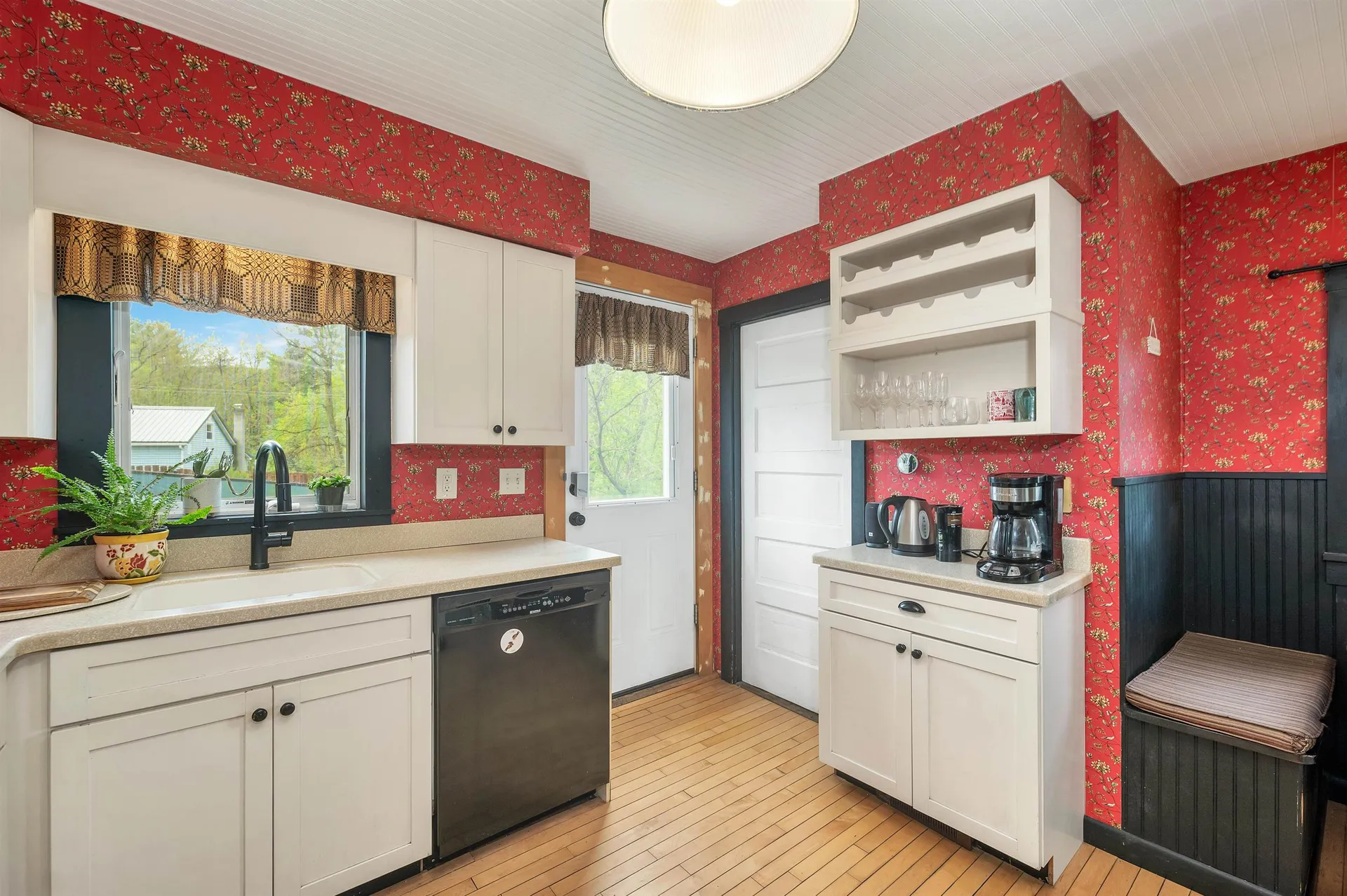 6 South Street Lebanon NH 03766